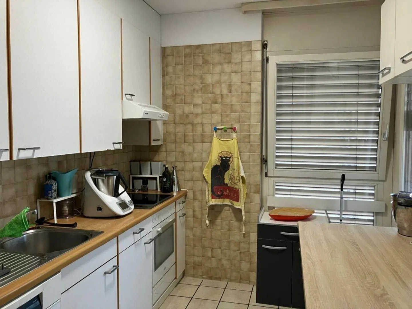 Appartamento spazioso con vista sulla città - Foto 3 di 9
