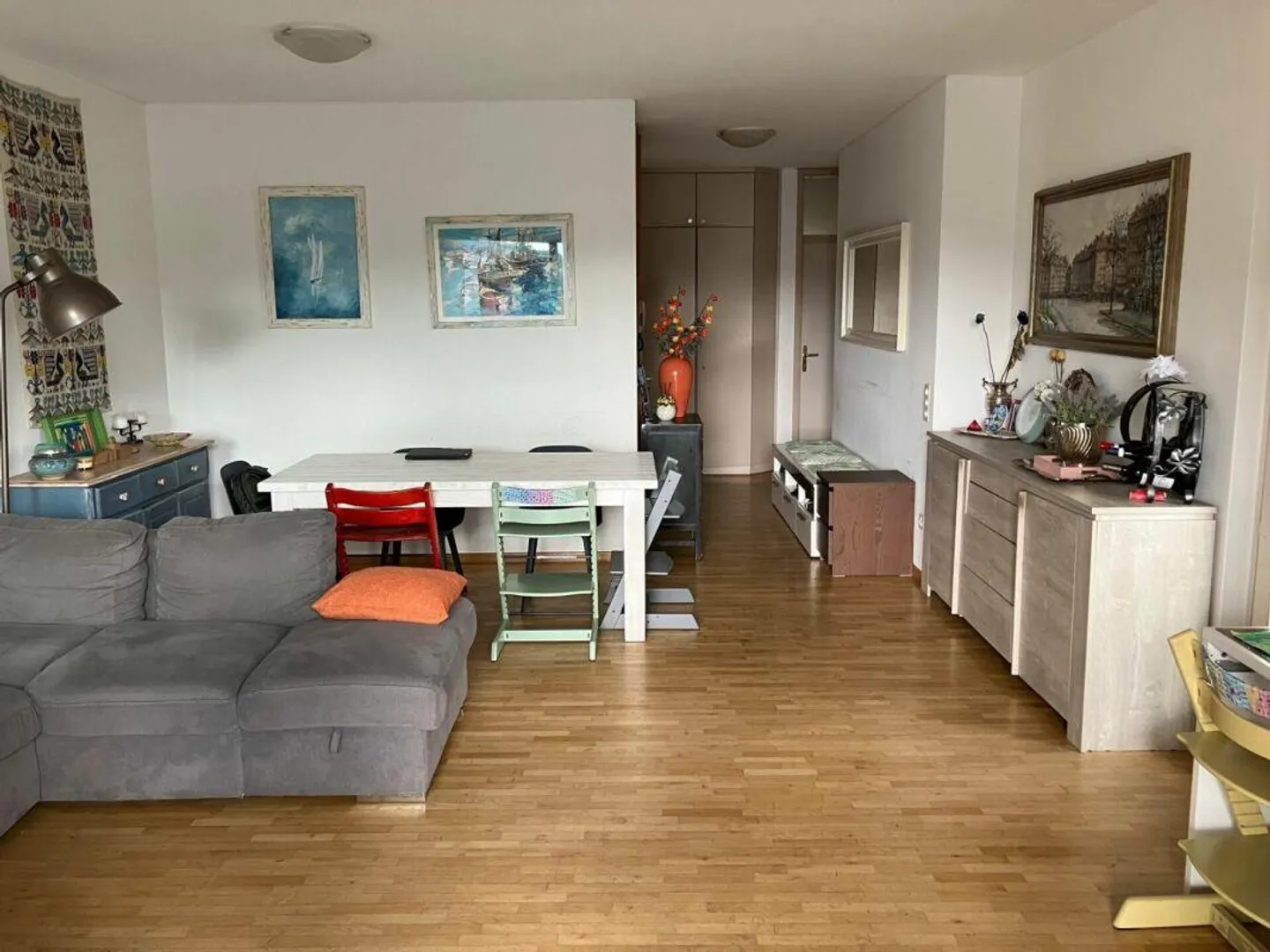 Appartamento spazioso con vista sulla città - Foto 4 di 9