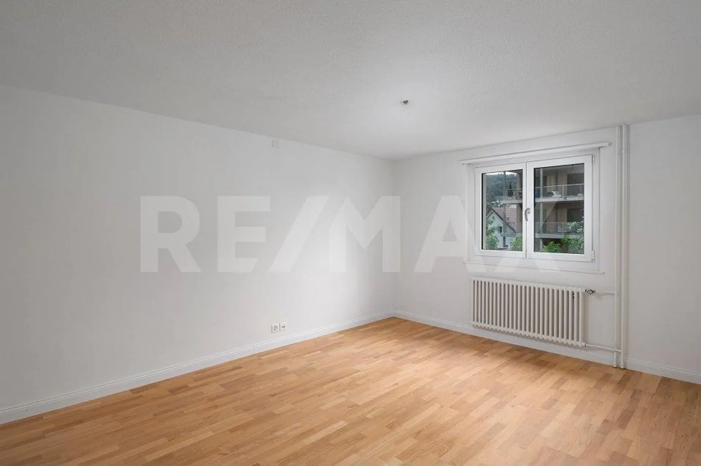 Charming 4.5 Room Apartment in Turgi near Baden for Sale - Photo 6 of 9