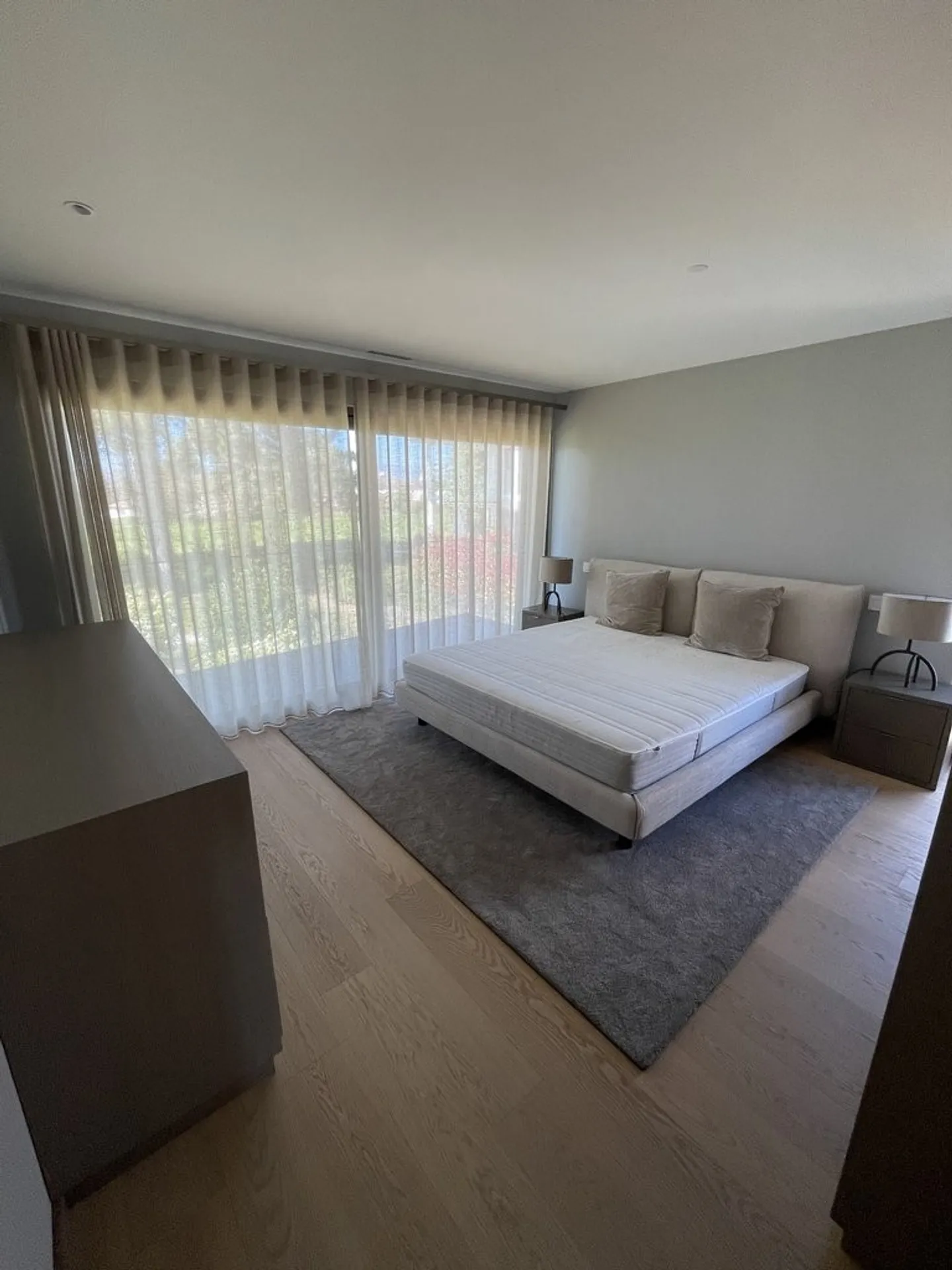 Appartement mit Ausnahmemöbeln in St-Sulpice / Miete verhandelbar - Foto 6 von 11