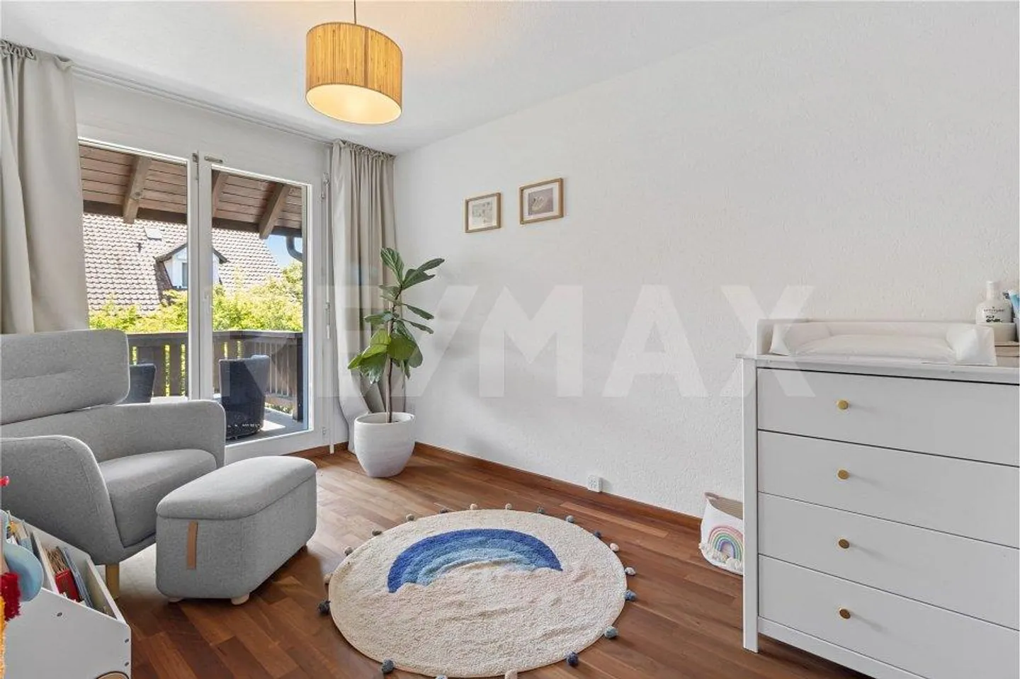 Paradis familial ensoleillé de 5 ½ pièces avec jardin, terrasse et beaucoup ... - Photo 6 sur 13
