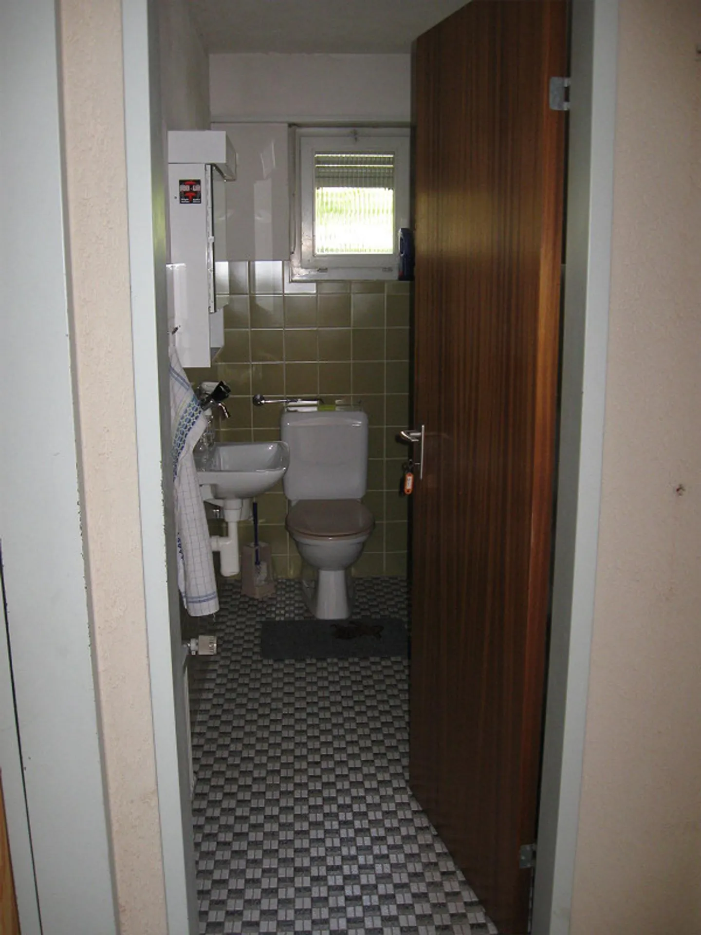 zu vermieten eine geräumige, helle 4-Zimmer-Wohnung an rühiger Lage - Foto 6 von 12