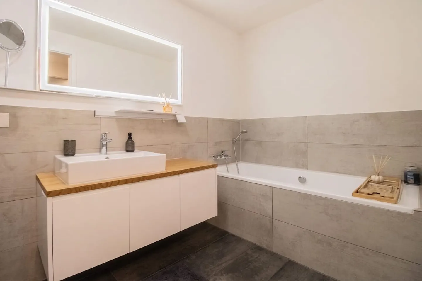 Modern Garden Apartment in Oensingen - Photo 6 of 10