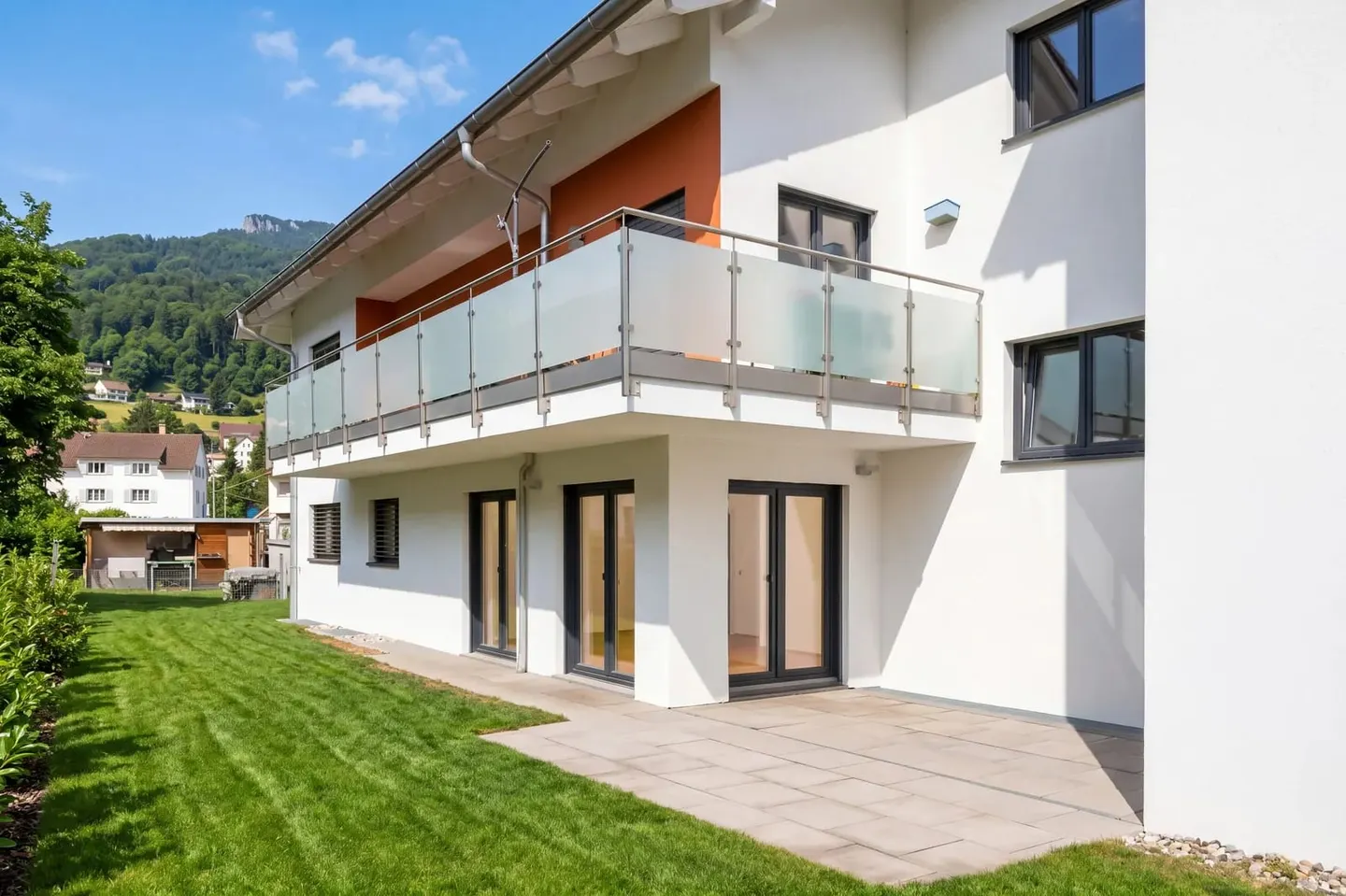 Modern Garden Apartment in Oensingen - Photo 8 of 10