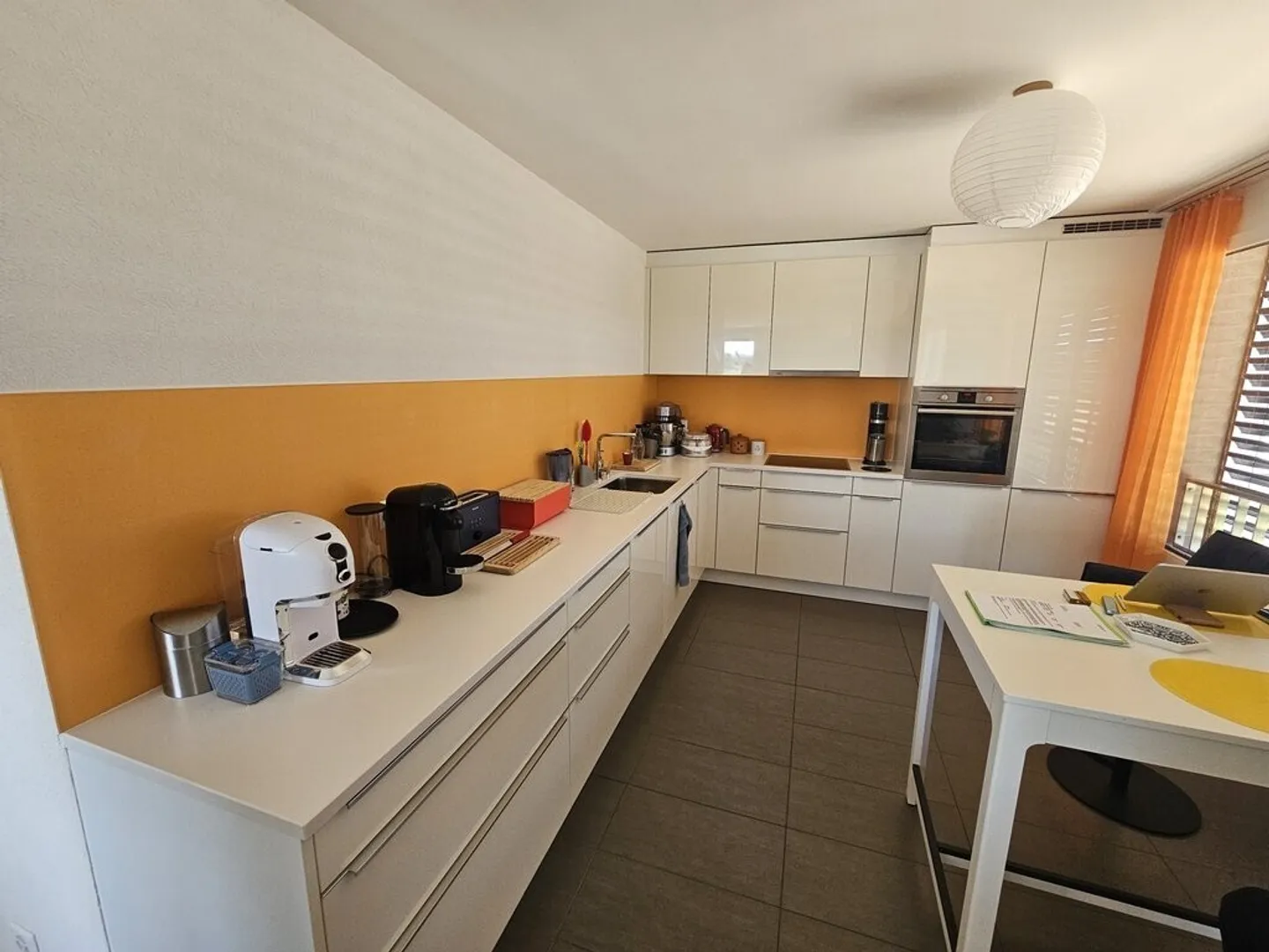 Bell'appartamento di 3,5 locali in affitto! - Foto 3 di 6