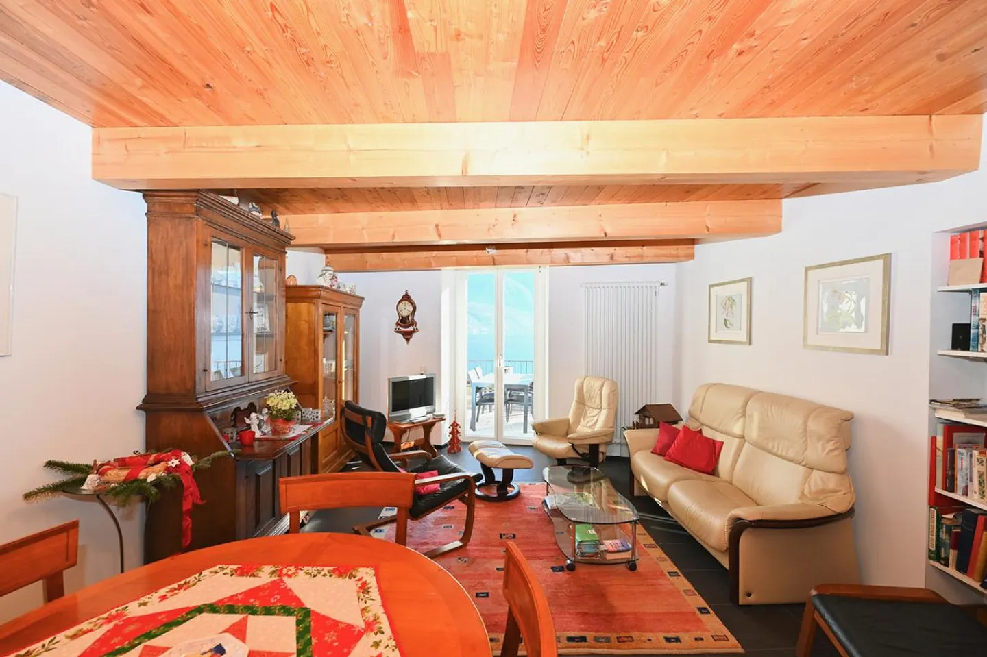 Affascinante Casa Familiare Vista Lago - Foto 6 di 20