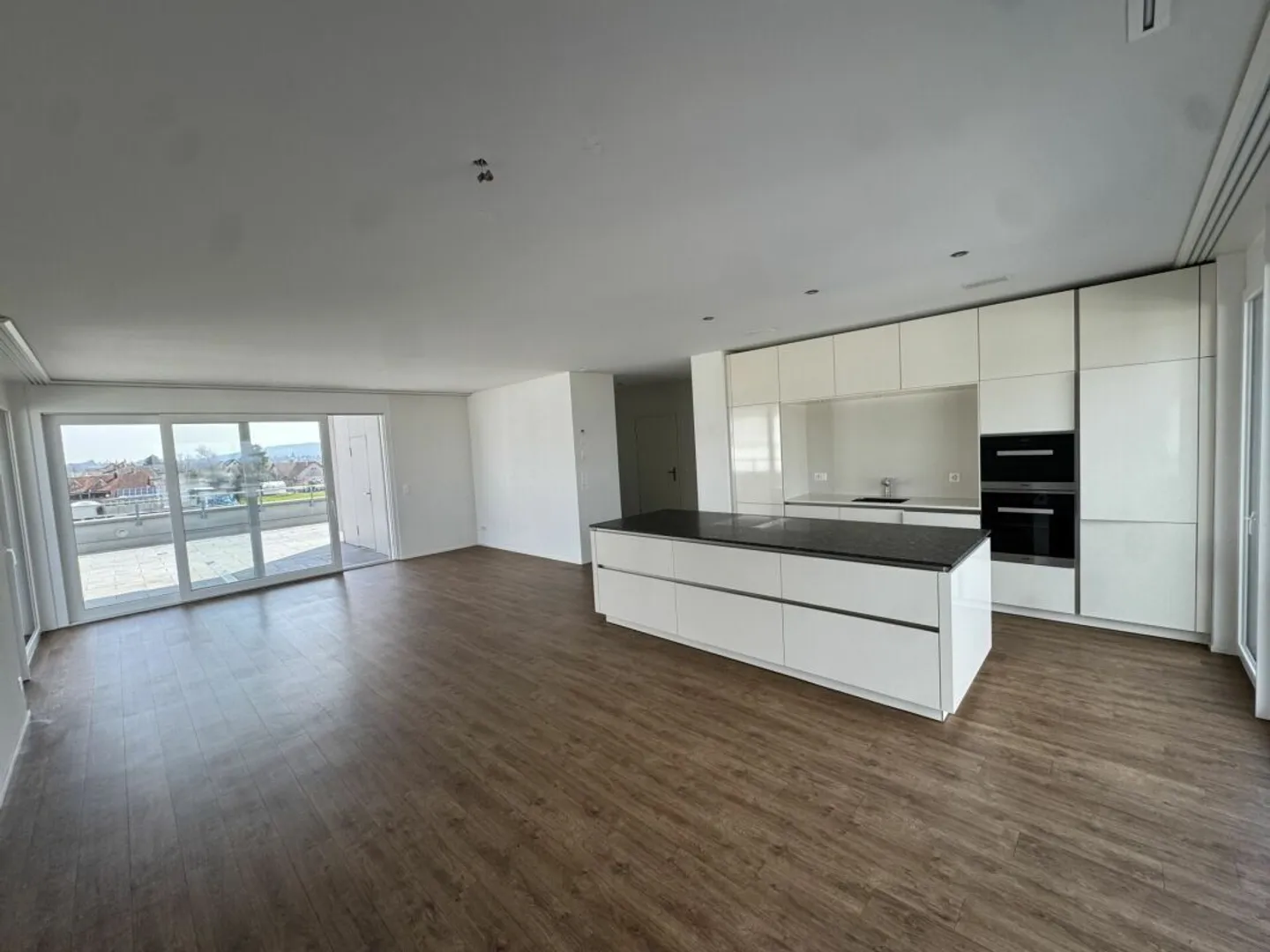 Attique de 3.5 pièces - Photo 2 sur 13