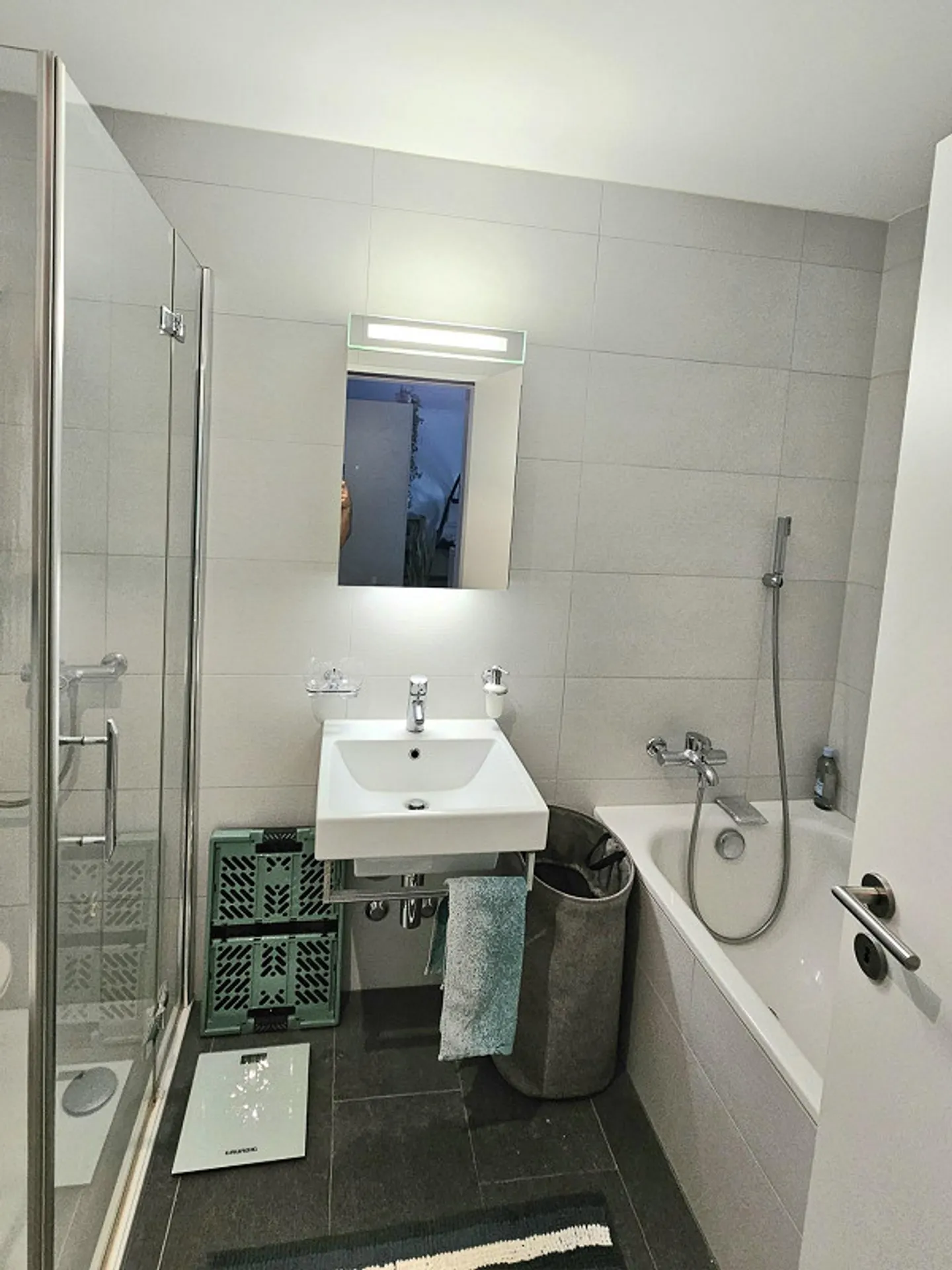 Moderne 2 1/2-Zimmerwohnung zu vermieten - Photo 5 sur 6