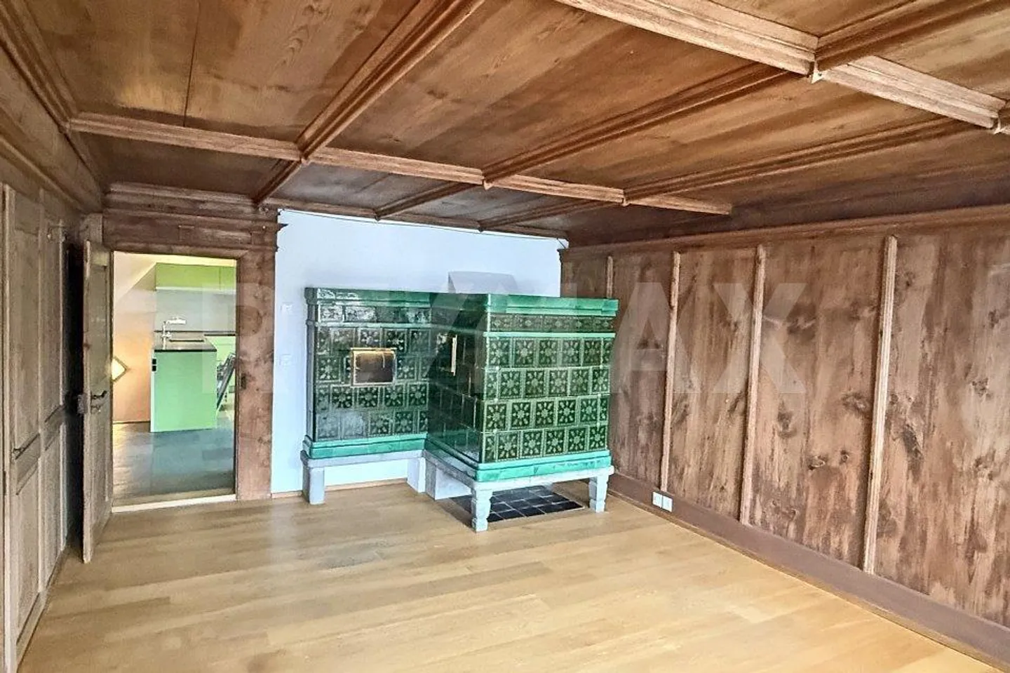 Appartement rustique et moderne de 2,5 pièces à louer dans un endroit calme - Photo 3 sur 8