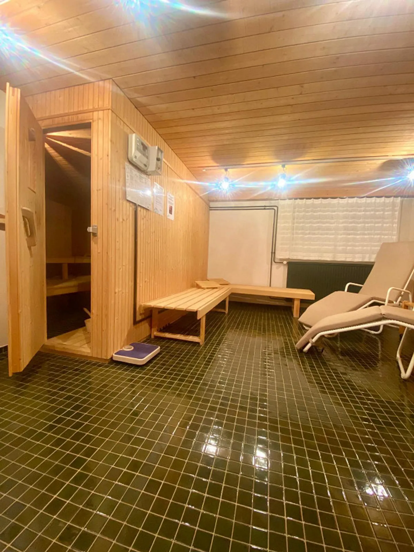 Appartamento per vacanze completamente attrezzato ski-in/ski-out a Laax Murschetg in affitto a lungo termine - Foto 25 di 25