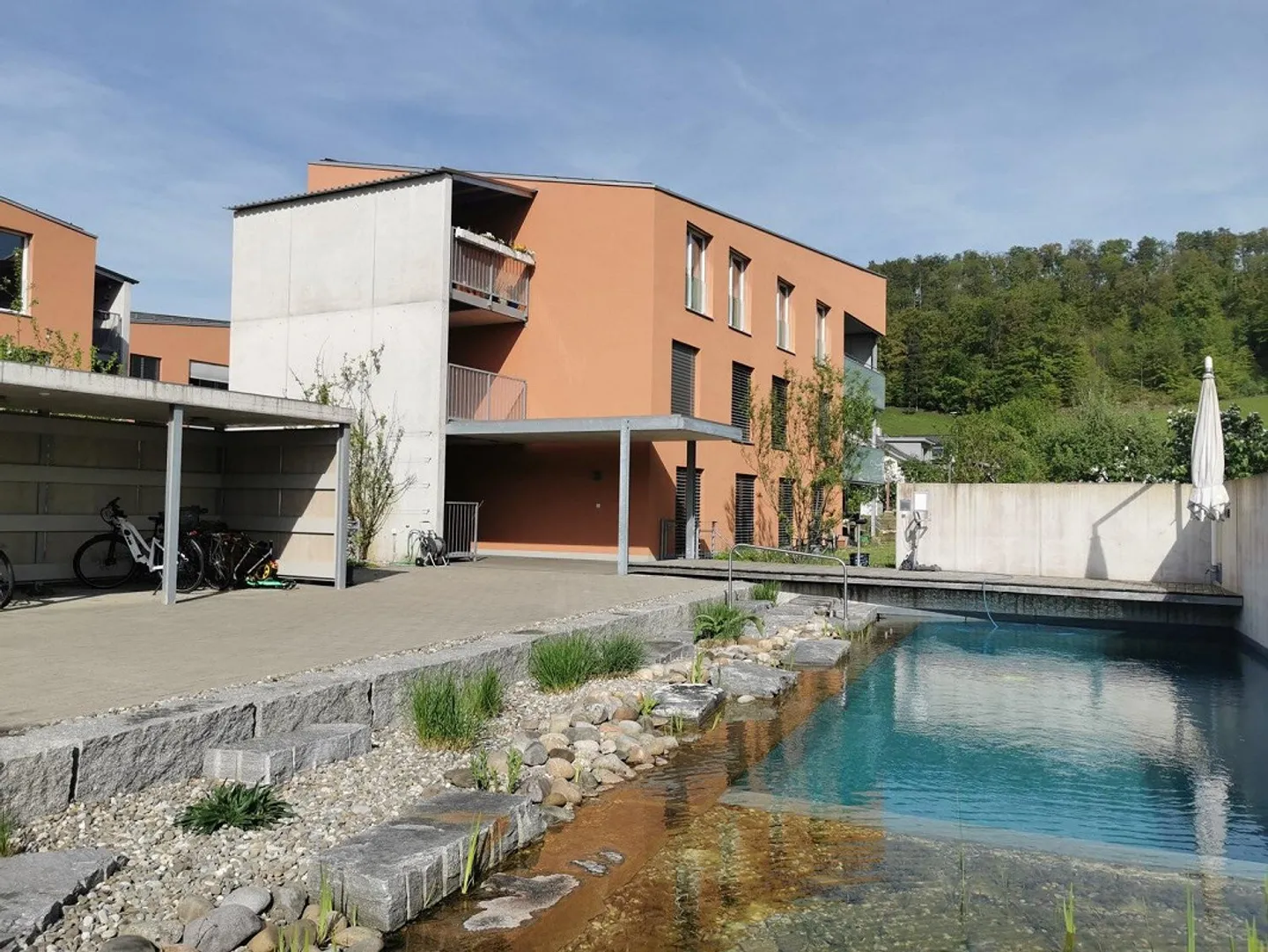 Hobby room for rent in Bubendorf - Photo 1 of 2