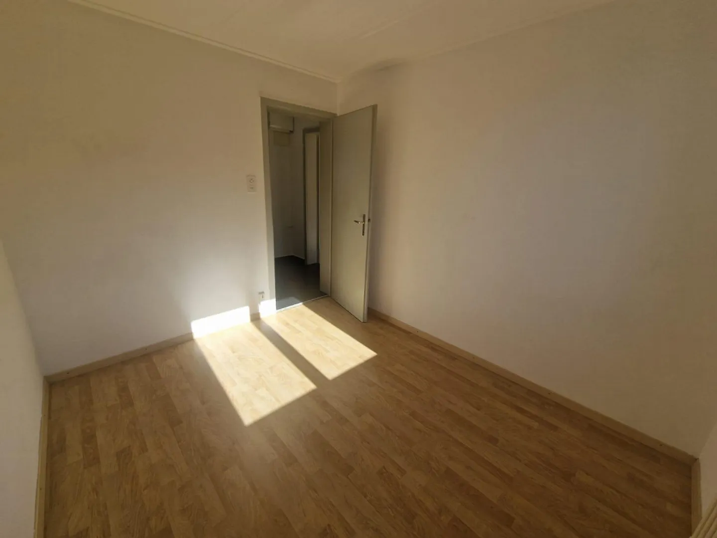 Beautiful 3.5 room apartment in a quiet location - Photo 10 of 12