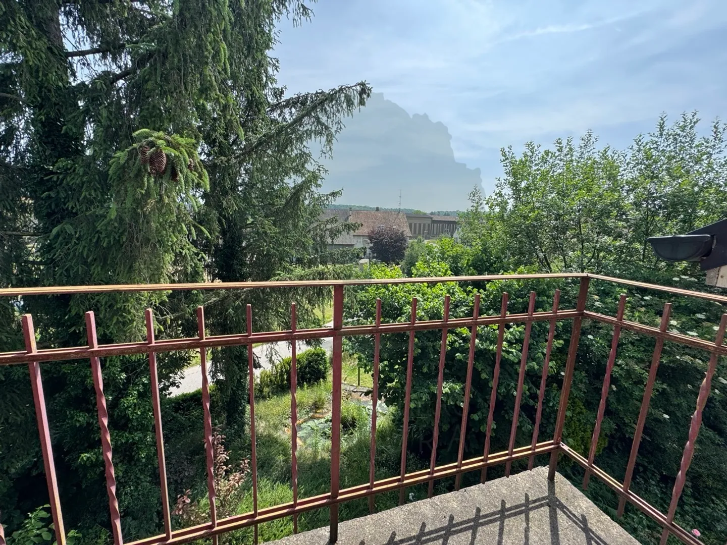 Villa con giardino da sogno a Montignez - Foto 24 di 34