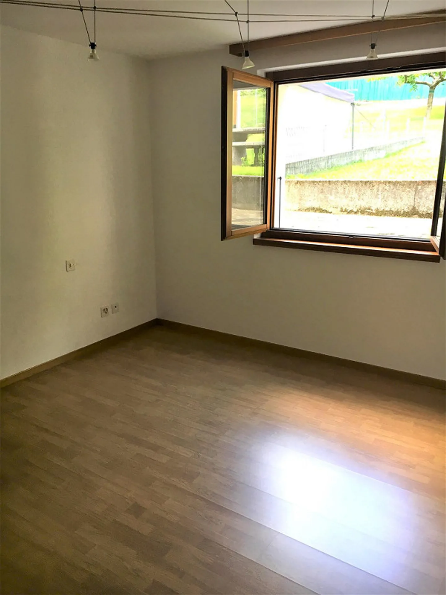 Multi-family house in Giornico - Photo 4 of 17