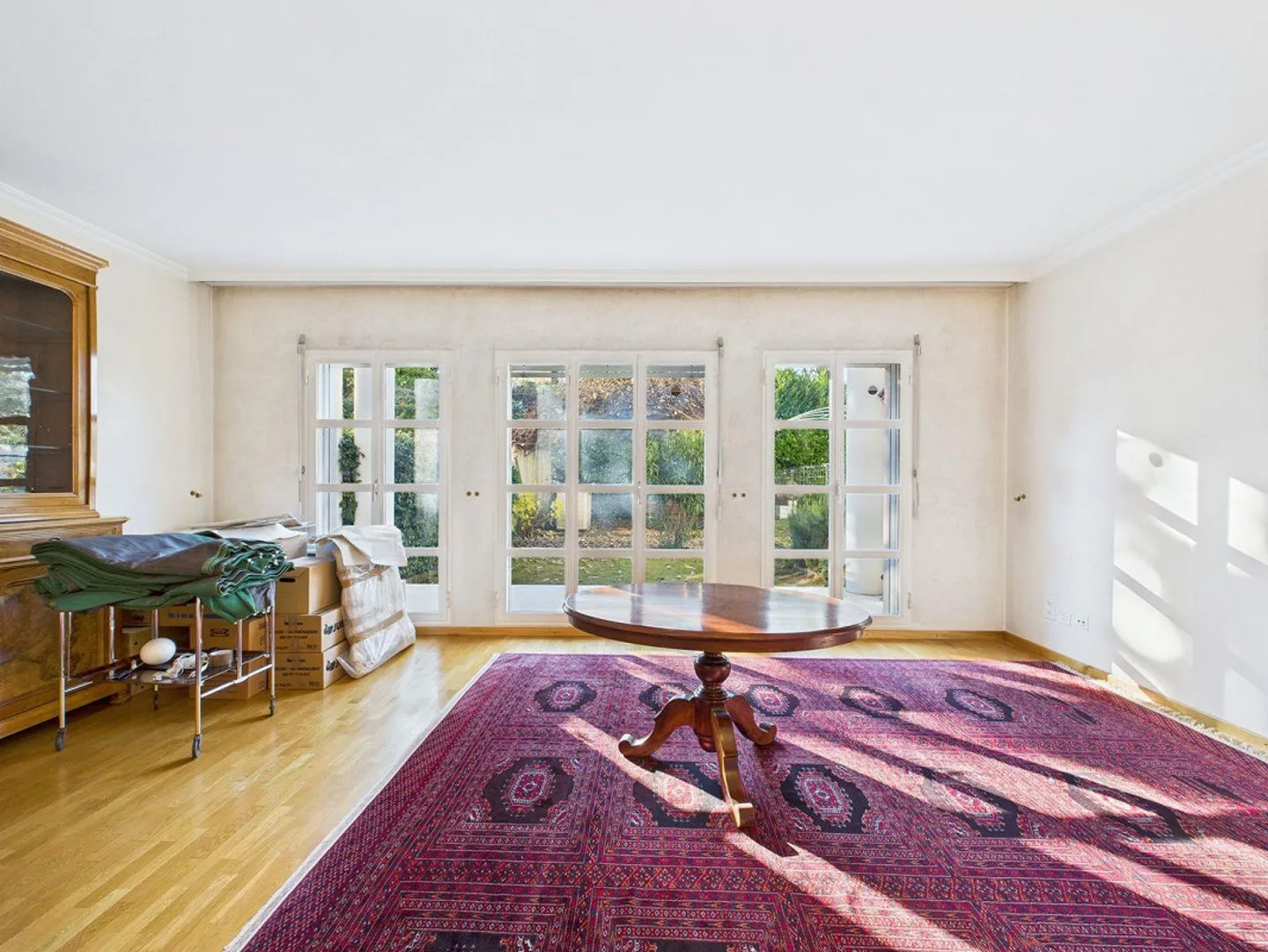 Grosszügiges 7,5-Zimmer-Haus mit privatem Garten nahe dem Zentrum von Lugano - Foto 4 di 13