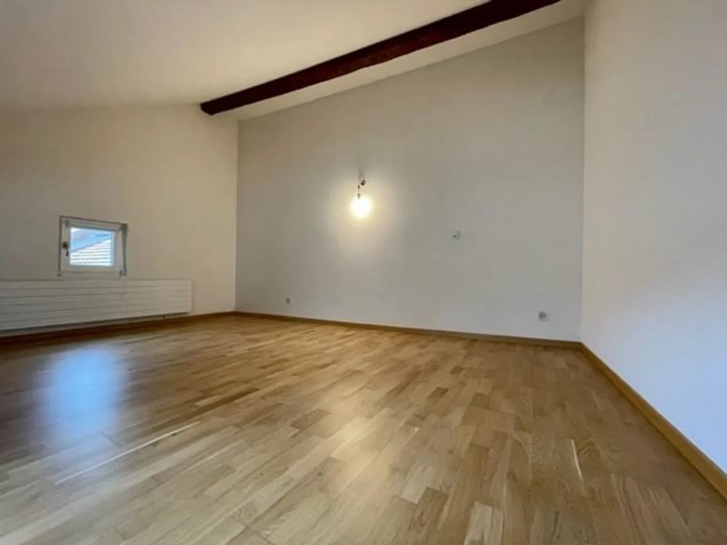 Appartamento 2.5 stanze nel centro di Bienne - Foto 4 di 8