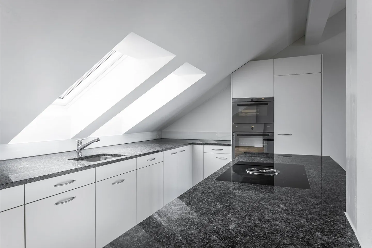 Appartement 4,5 pièces, Zurich - "Magnifique appartement en attique avec vue sur la ville" - Photo 3 sur 8