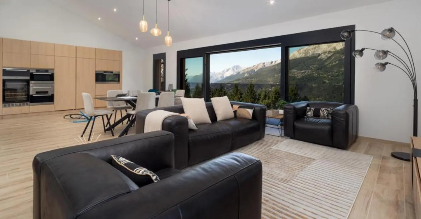 Chalet-Villa avec Vue Imprenable - Photo 2 sur 6