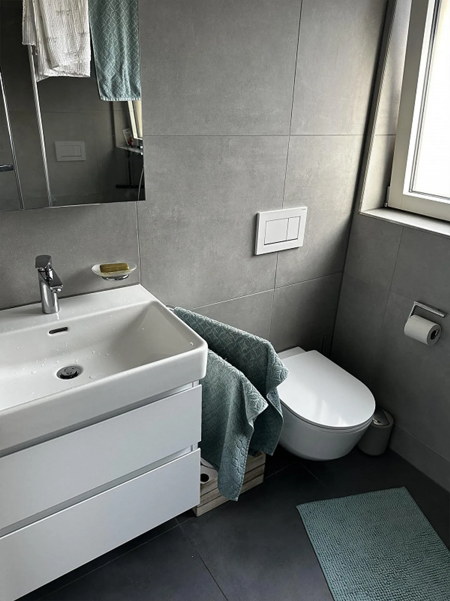 Bel appartement neuf de 2.5 pièces à Fällanden - Photo 2 sur 6