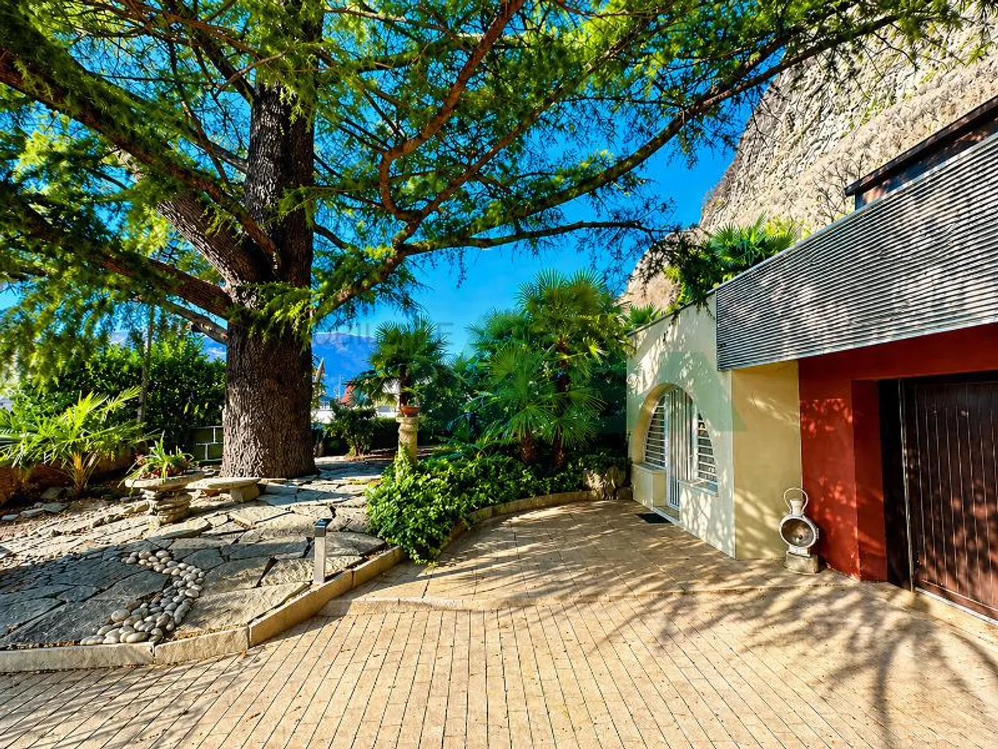 Villa Accogliente con Piscina e Giardino - Foto 5 di 13