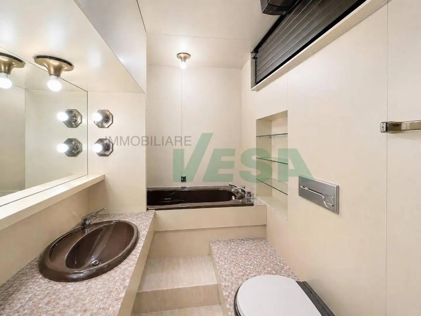 Villa Accogliente con Piscina e Giardino - Foto 8 di 13