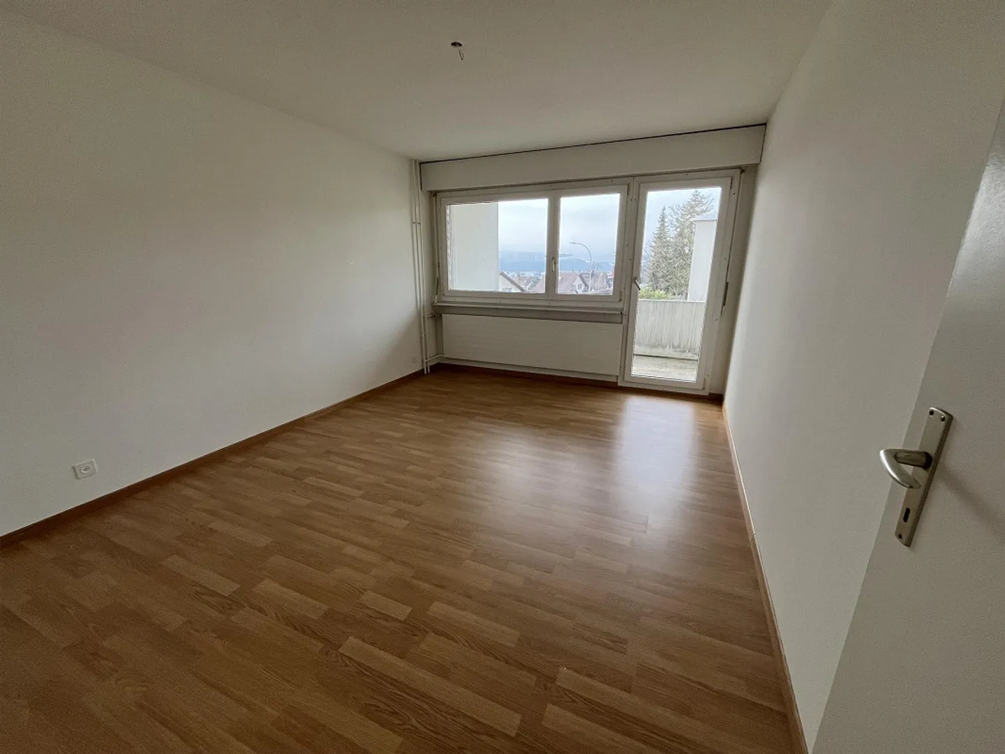 Appartamento luminoso di 3,5 stanze in posizione naturale - Foto 7 di 10