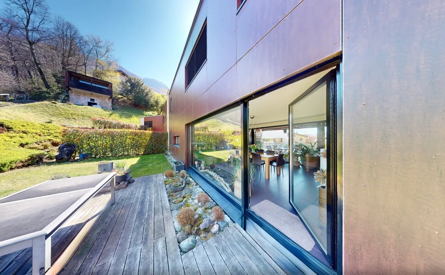 Modern Garden Oasis - Stylish Living near Lugano - Photo 2 of 27