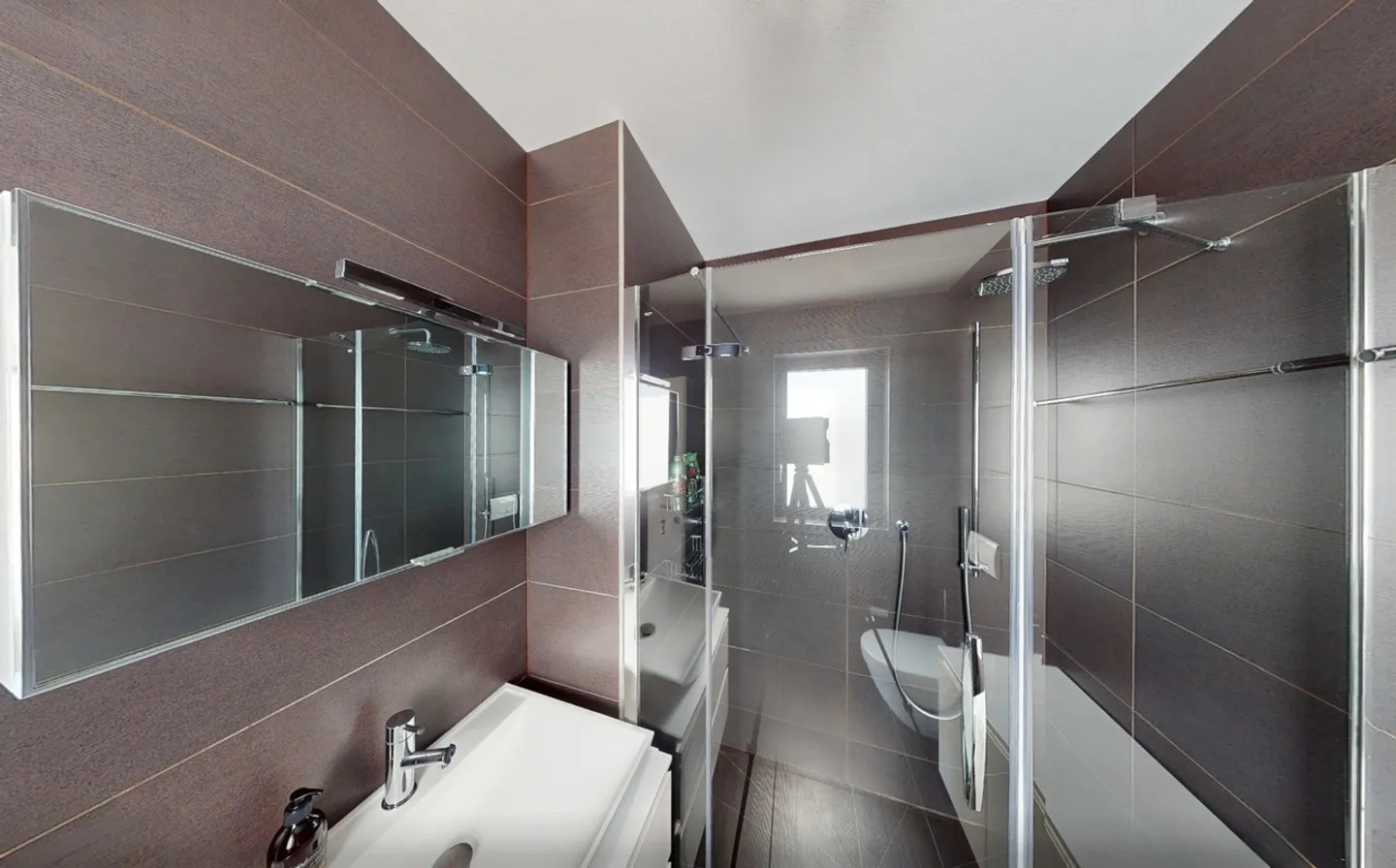 Modern Garden Oasis - Stylish Living near Lugano - Photo 17 of 27