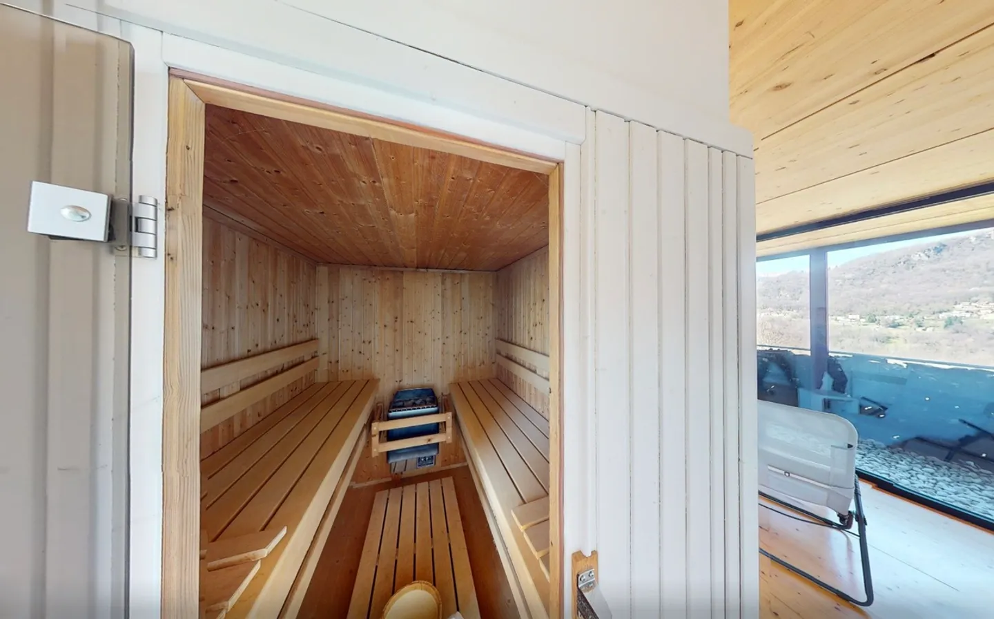 Modern Garden Oasis - Stylish Living near Lugano - Photo 20 of 27