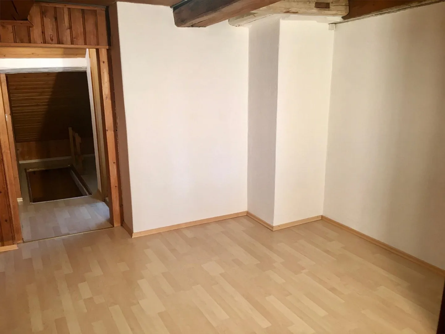 Charmante 2.5-Zimmer-Altbauwohnung mit schöner Aussicht im grünen Obermeilen - Photo 9 of 9