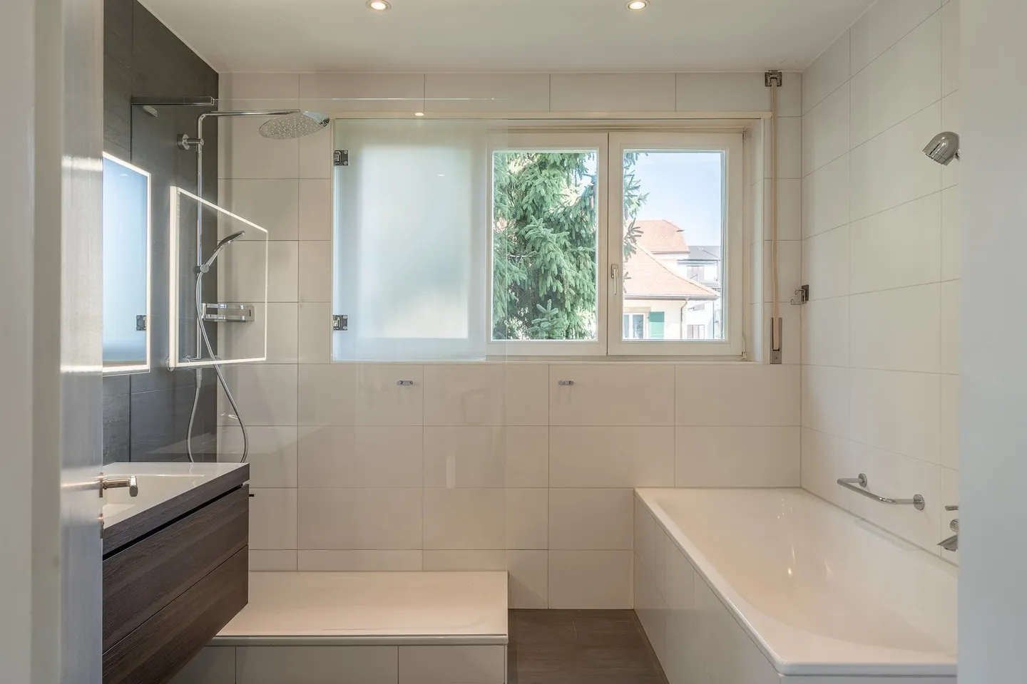 Havre de paix au cœur de la ville, au charme méditerranéen et au jardin idyllique - Photo 12 sur 17