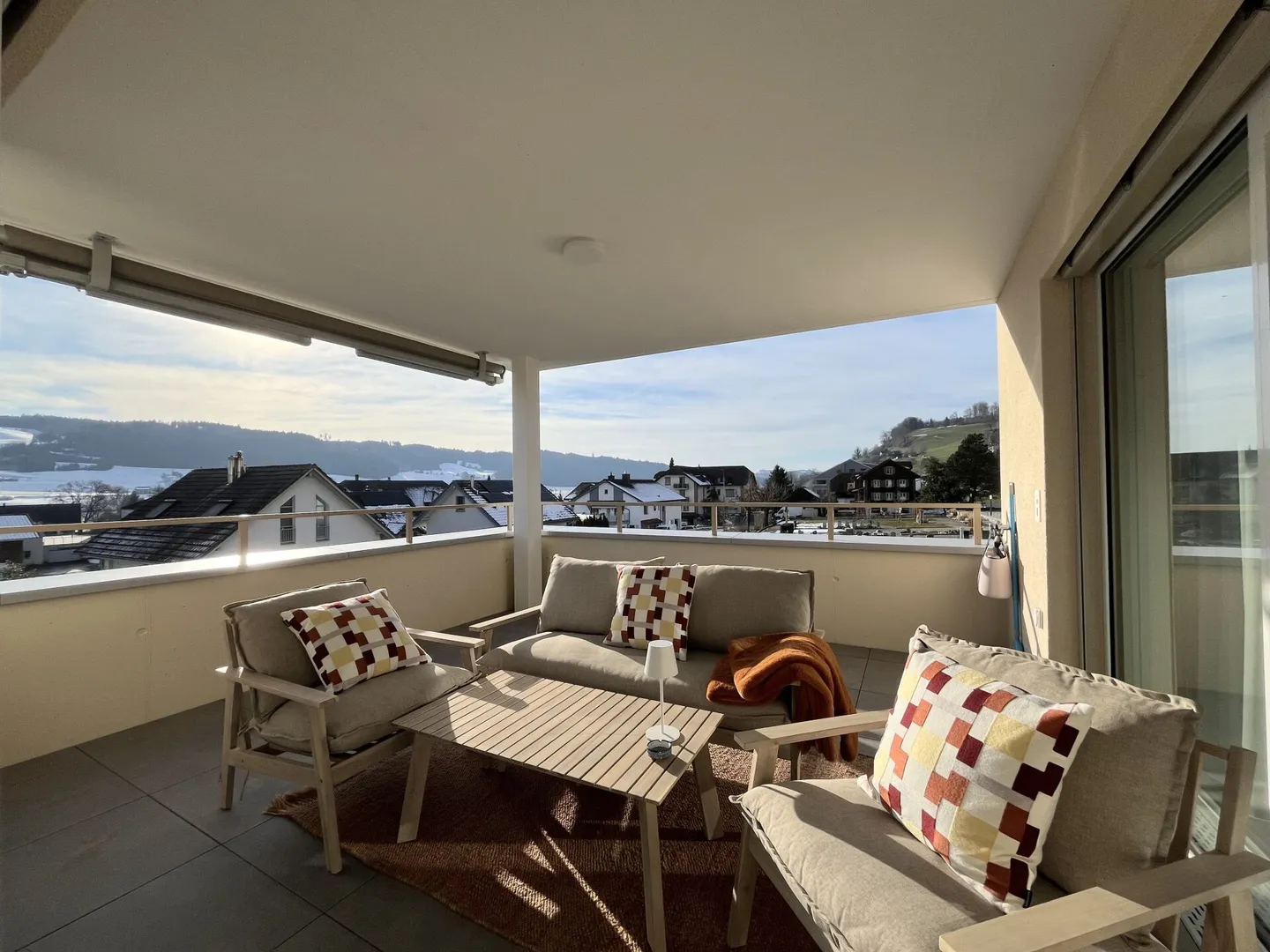 Dopo la prima occupazione - Attraente appartamento di 3,5 stanze nel cuore di Uffikon - Foto 6 di 6