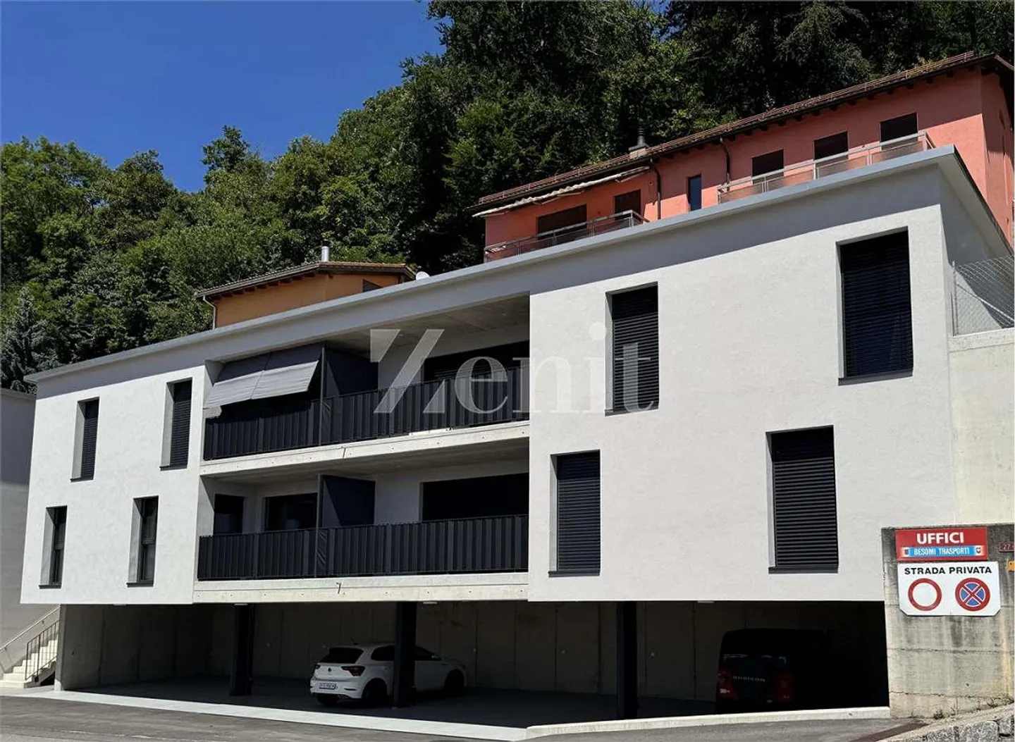 We rent a modern 2.5-room apartment in first rental - Photo 1 of 7