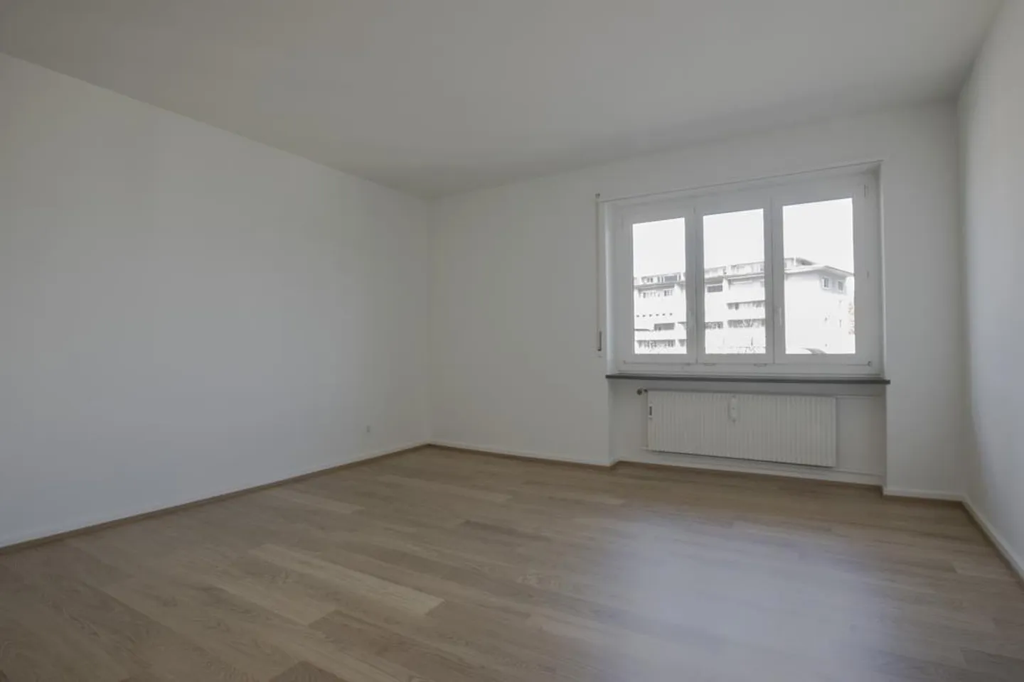 Appartement 1 pièce fraîchement rénové au centre de Bâle - Photo 4 sur 8