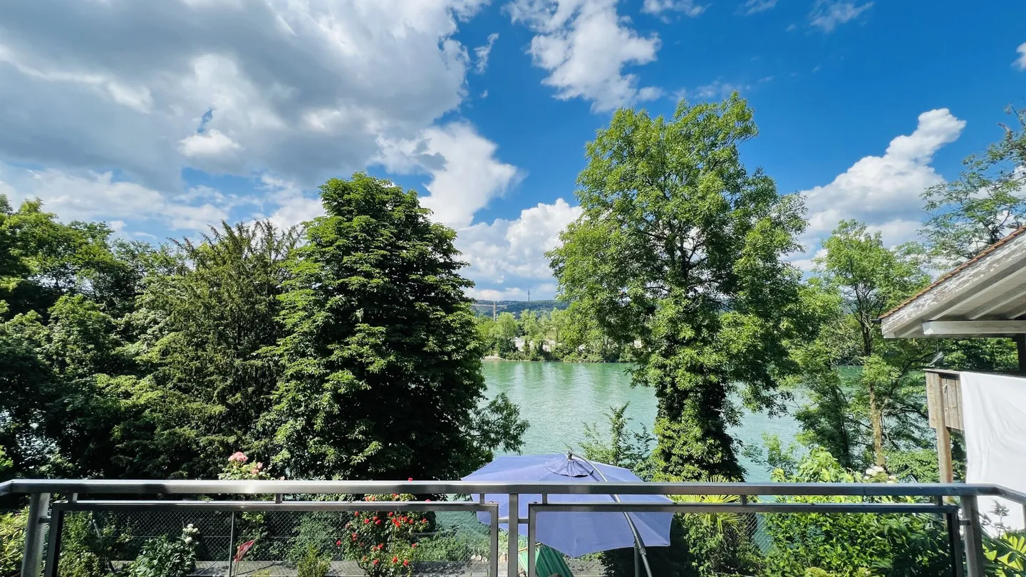 Direttamente sul Reno - Grande appartamento duplex con vista sul Reno e accesso diretto alla riva del Reno - Foto 1 di 18