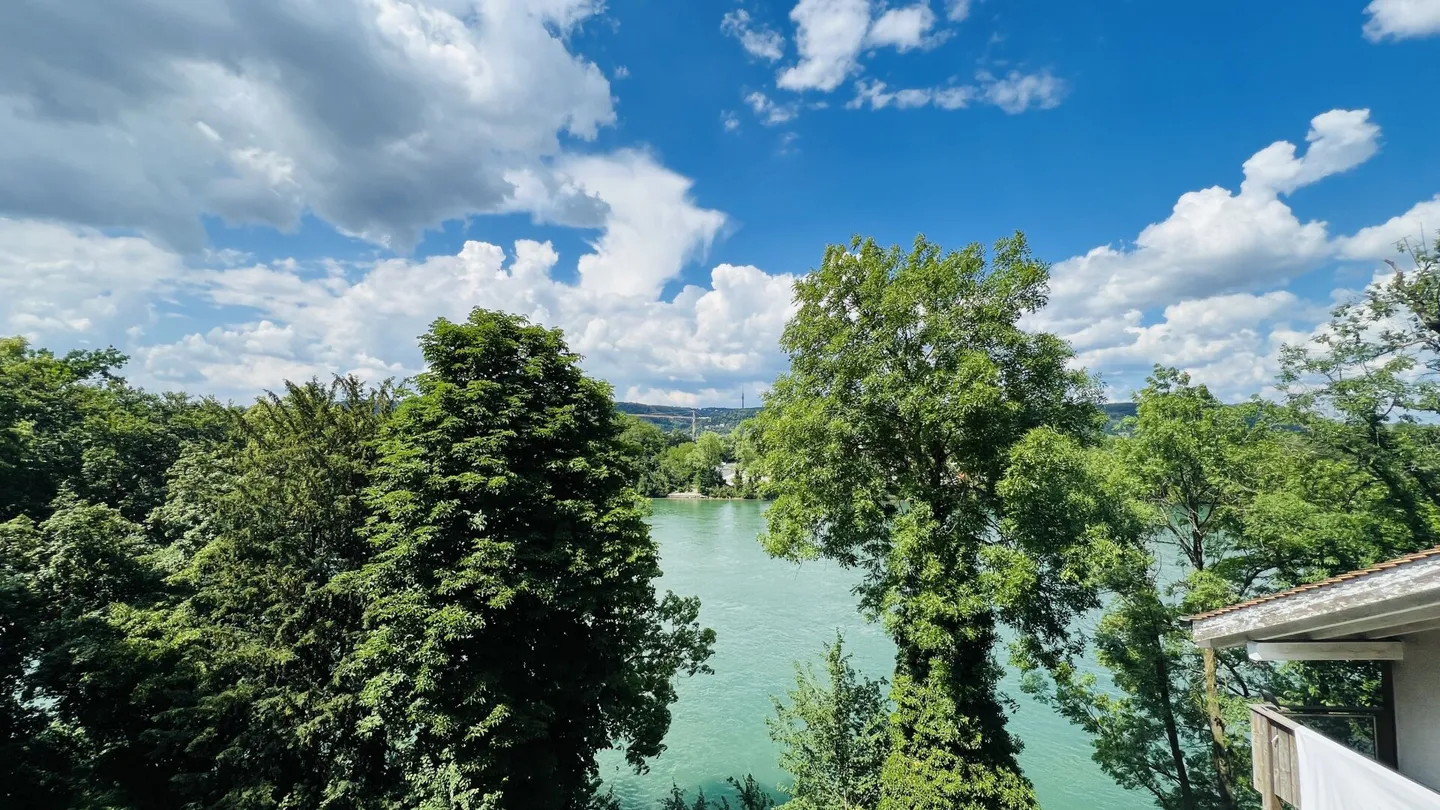 Direttamente sul Reno - Grande appartamento duplex con vista sul Reno e accesso diretto alla riva del Reno - Foto 2 di 18