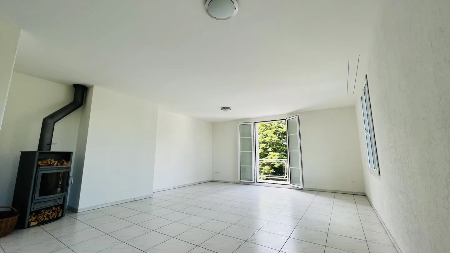 Direttamente sul Reno - Grande appartamento duplex con vista sul Reno e accesso diretto alla riva del Reno - Foto 6 di 18