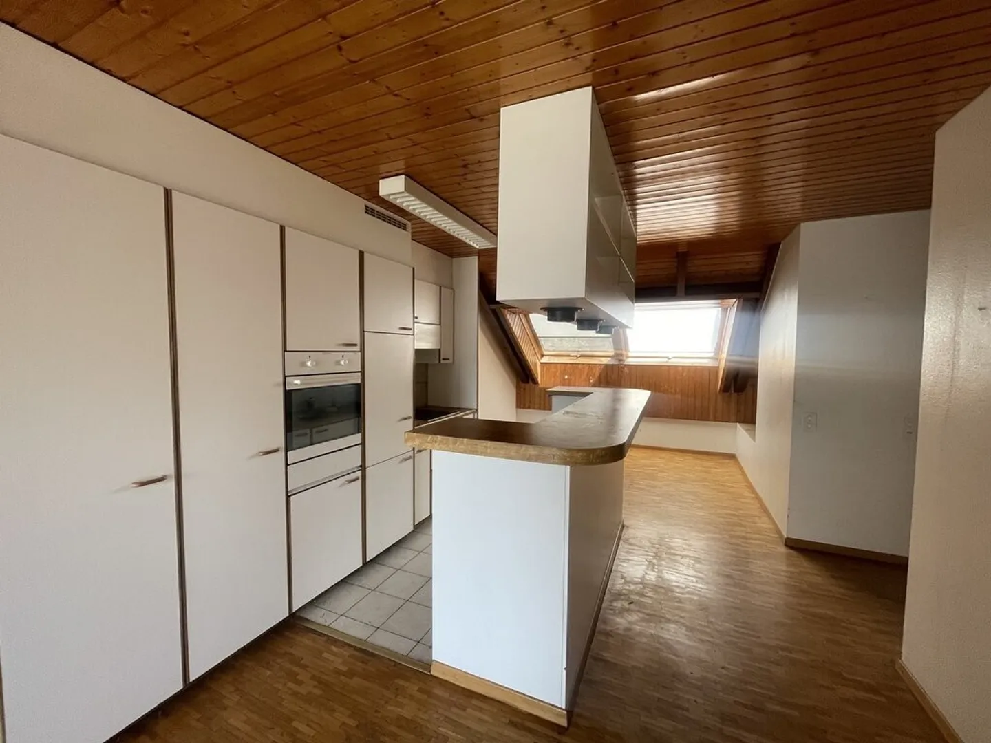 3.5 Room Apartment - Photo 1 of 4