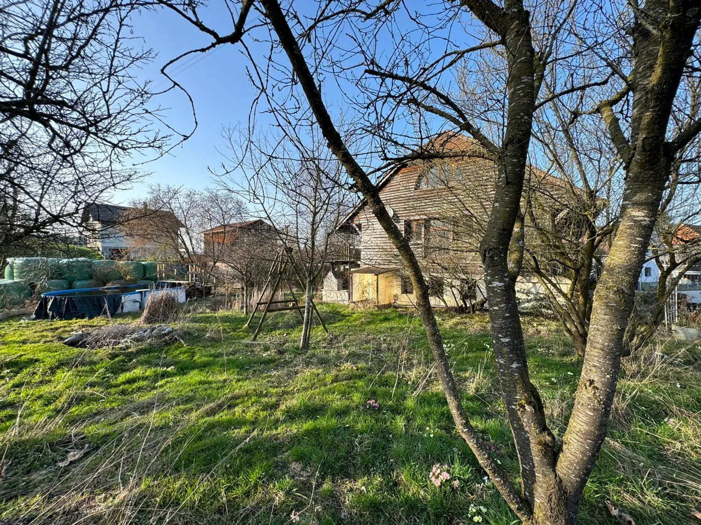 Fattoria caratteristica con 3 appartamenti - Foto 7 di 33