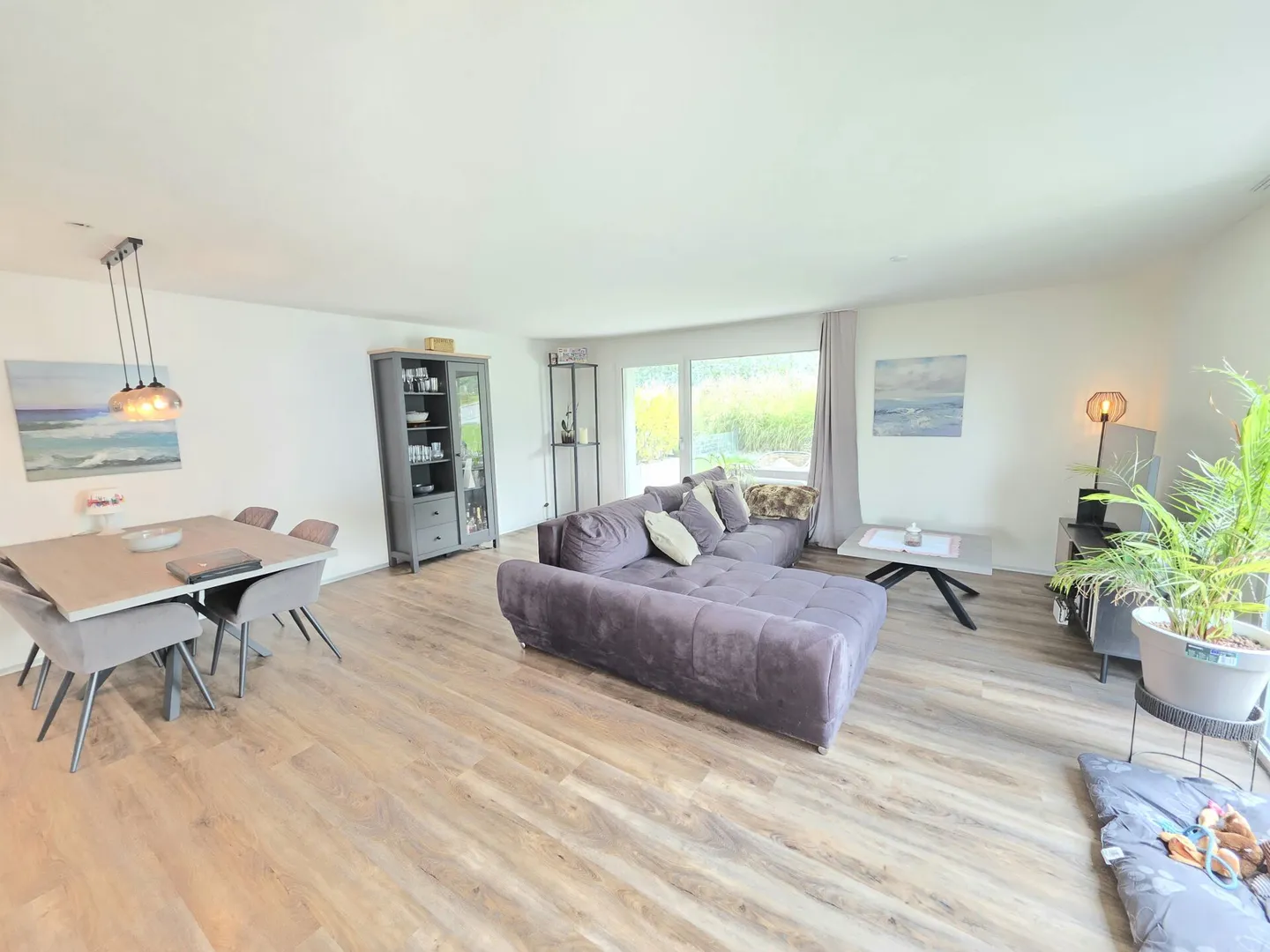 Casa moderna con carattere accogliente e terrazza soleggiata - Foto 7 di 15