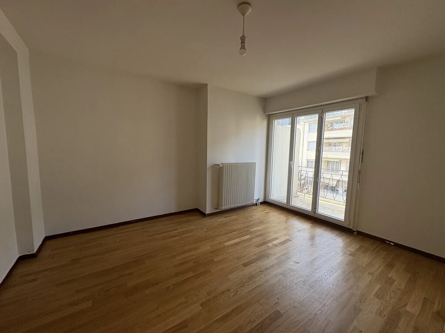 Charmant studio à Genève - Photo 3 sur 5