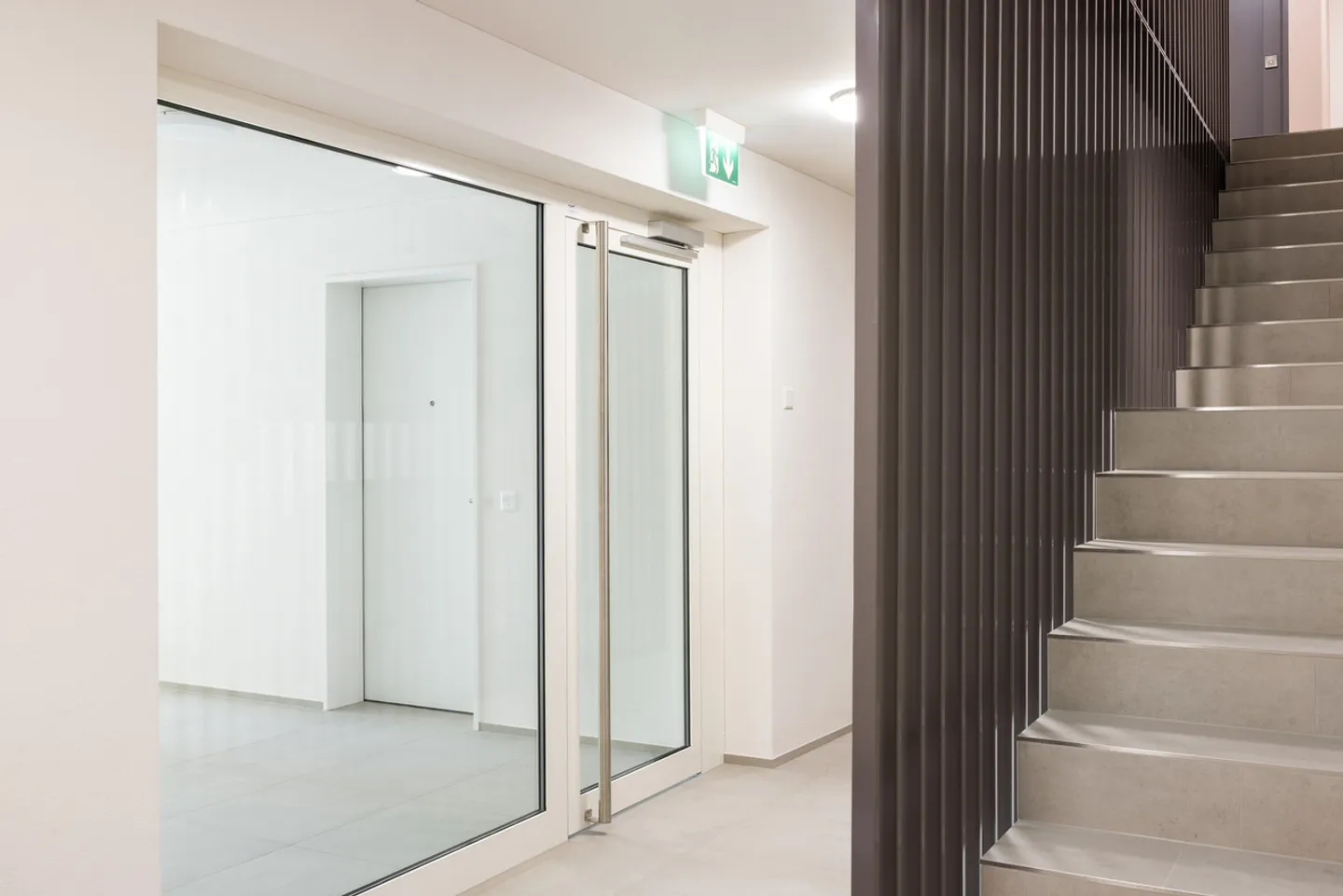 Modern Practice Space in Ziefen - Photo 3 of 11