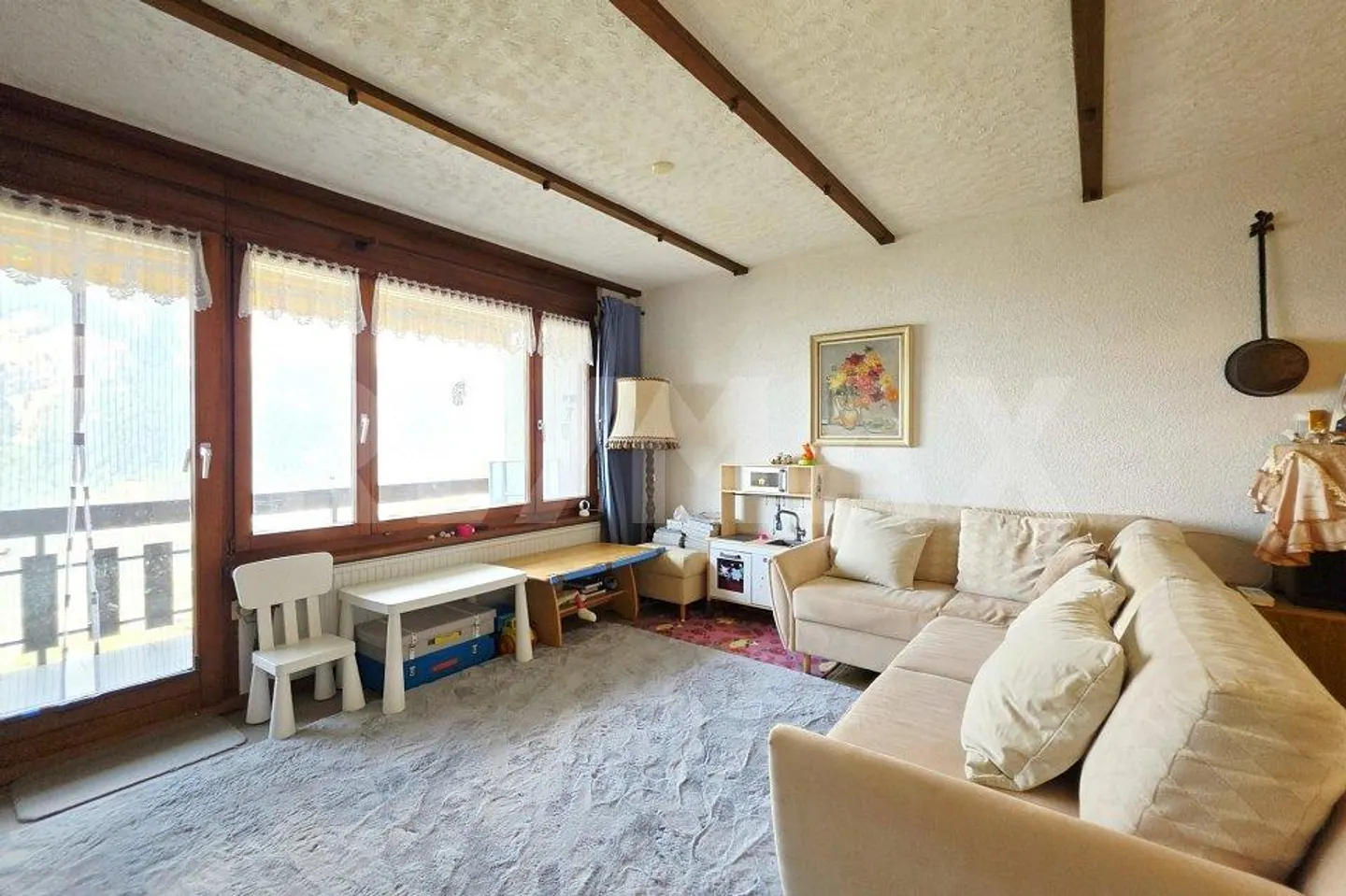 Appartamento accogliente con 2 camere da letto con balcone e panorama montano - Foto 3 di 13