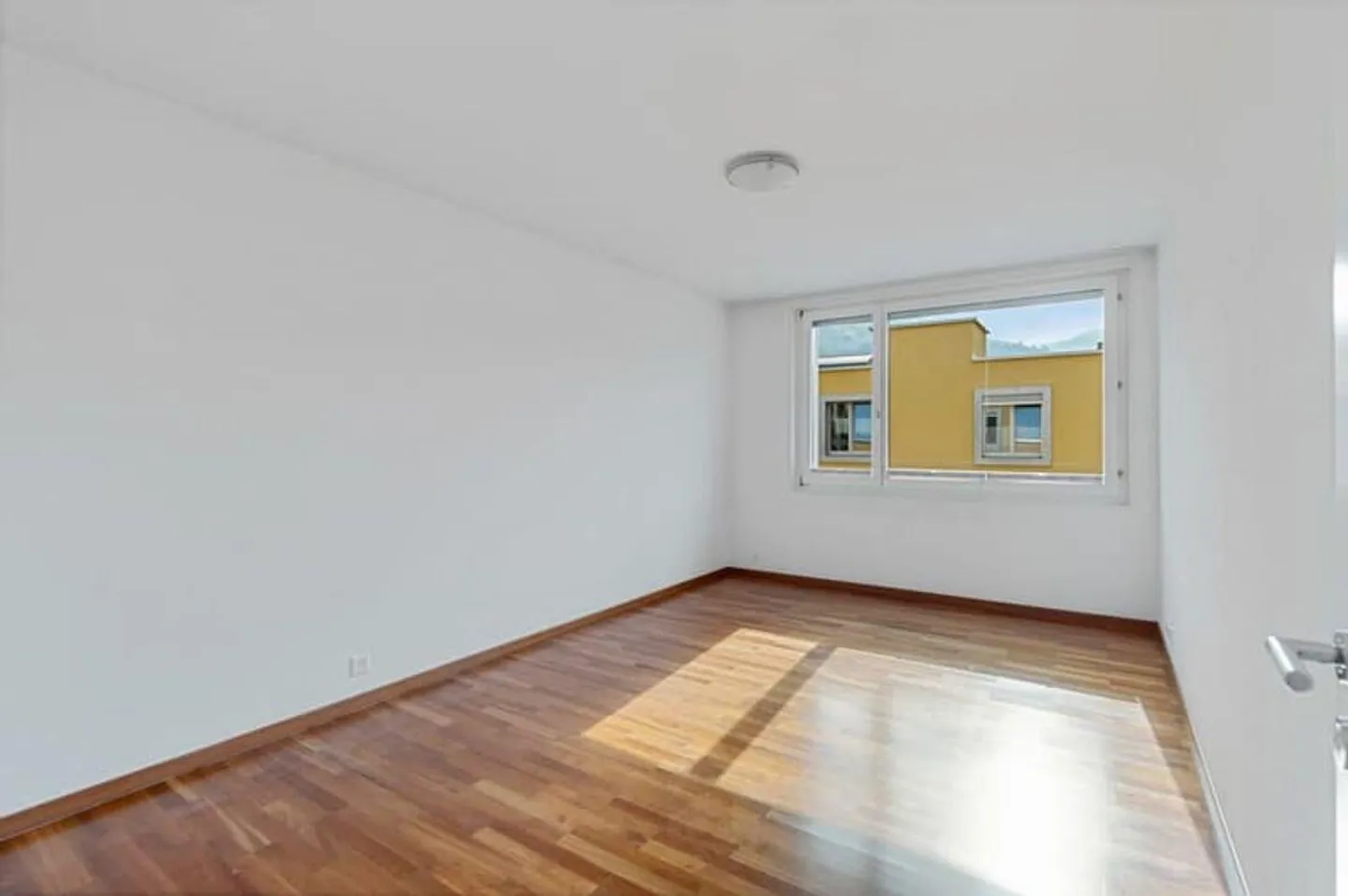 Appartamento in affitto - Foto 5 di 7