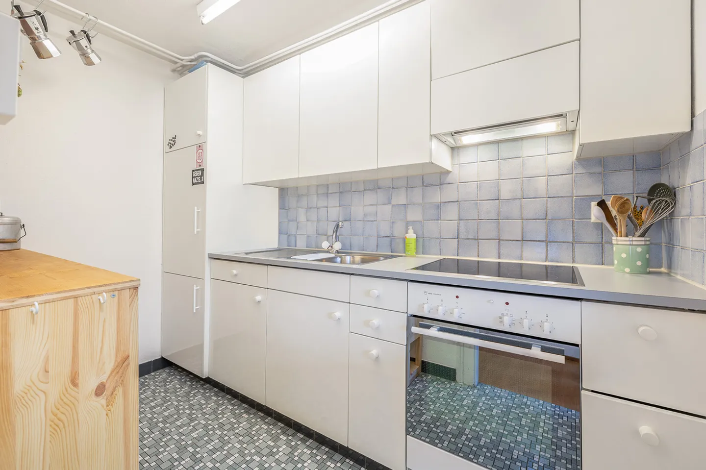 Charmantes Wohngebäude - Foto 6 von 11