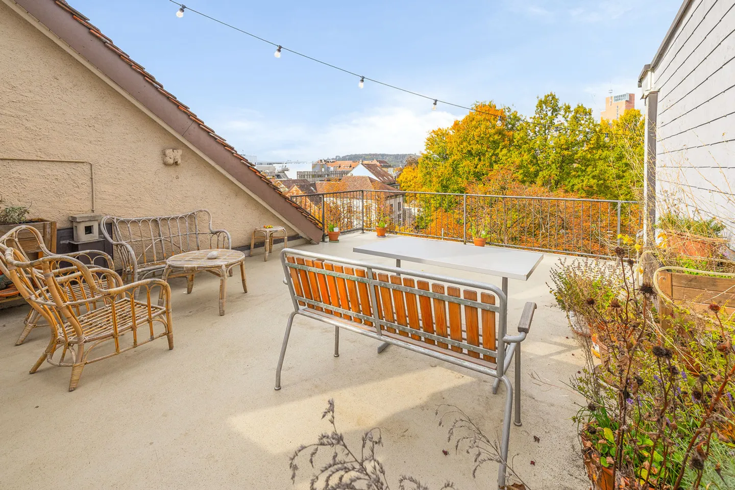 Charmantes Wohngebäude - Foto 7 von 11