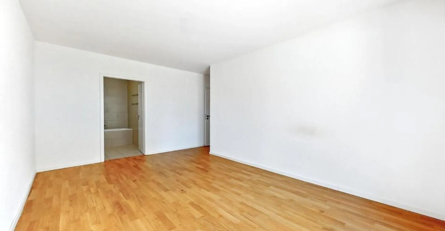 Modern Accommodation - Photo 4 of 9