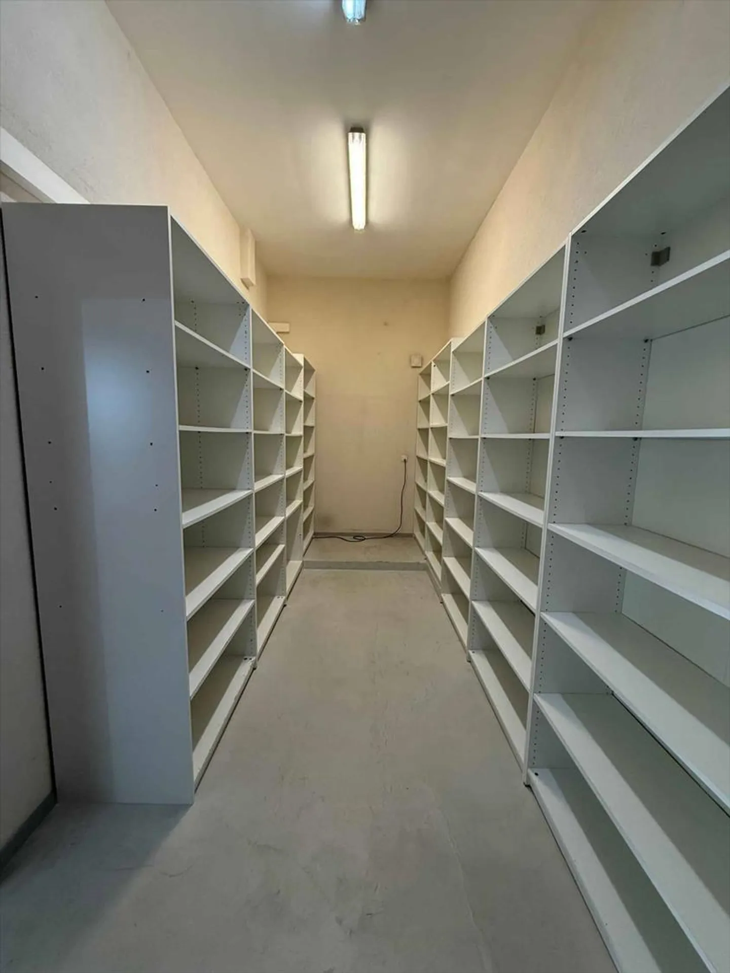 Bureau - Photo 12 sur 12