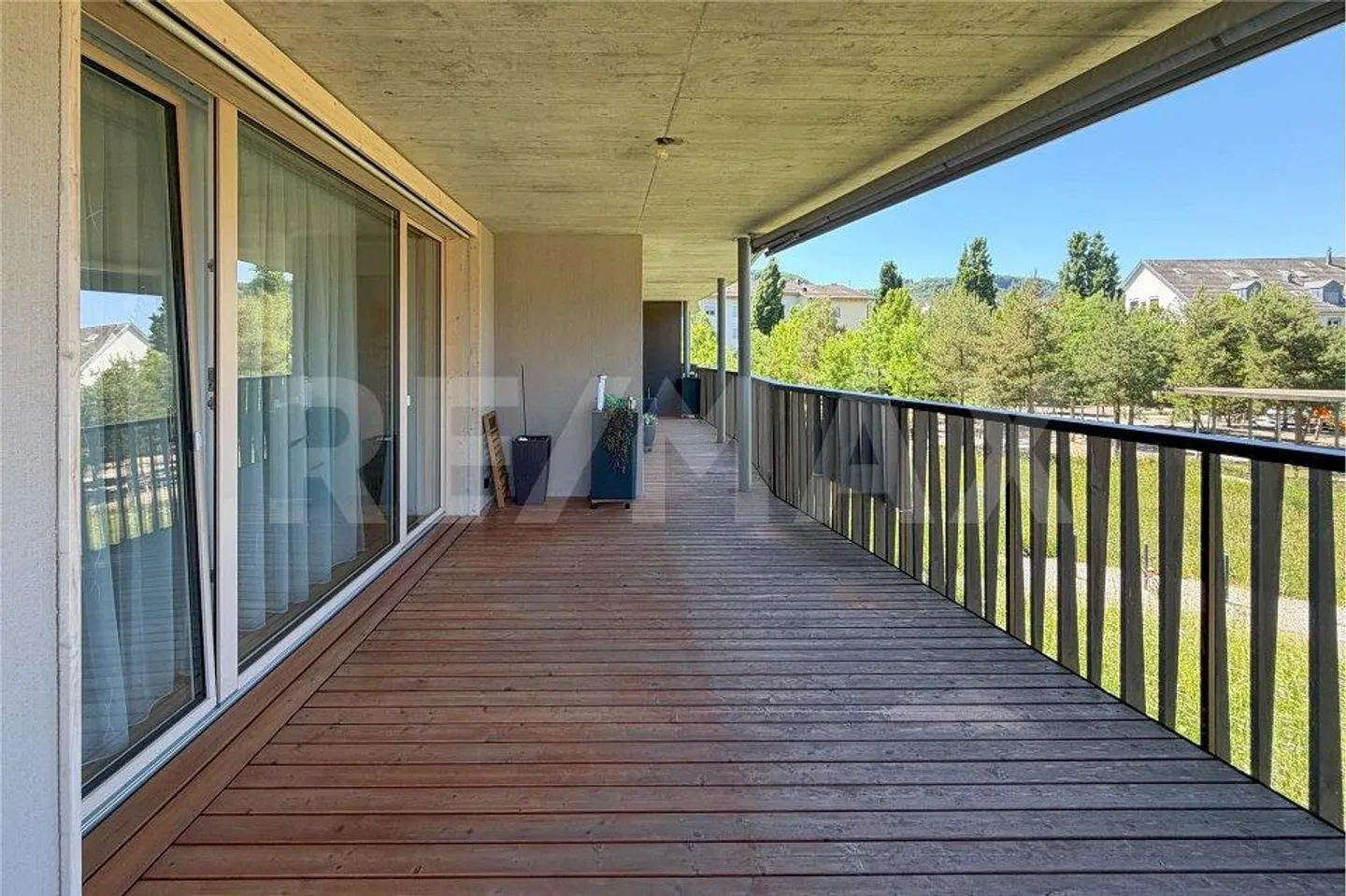 Appartamento 4.5 stanze al 1° piano – Vita moderna con grande balcone in... - Foto 3 di 13
