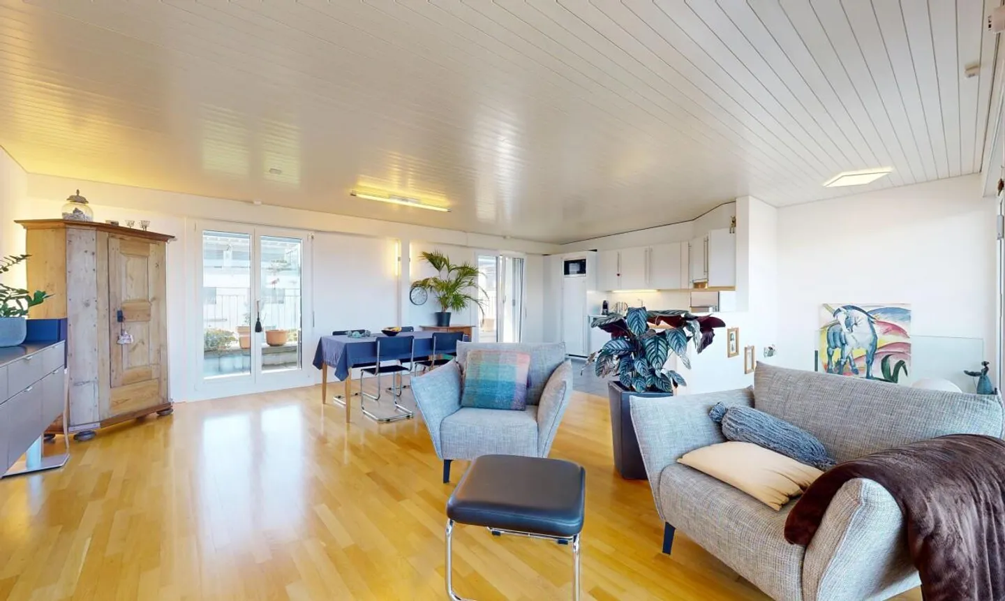 4.5-Room Maisonette Apartment with Lake View in Hünenberg See - Photo 4 of 11